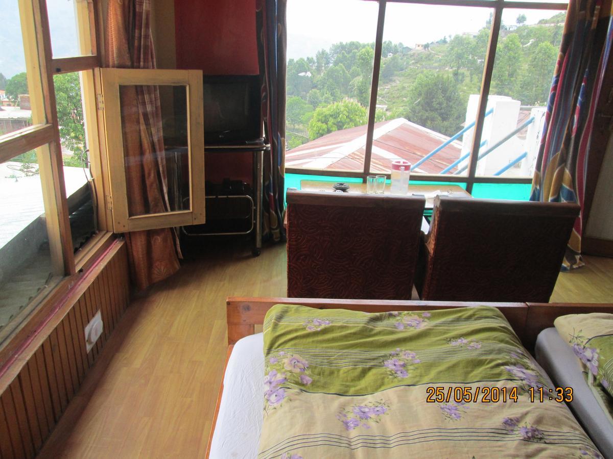 Pandey Lodge Buin Exterior photo
